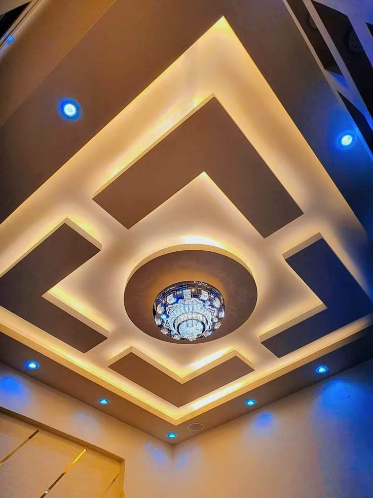 Thi công trần vách thạch cao quán Karaoke tại Hà Nội